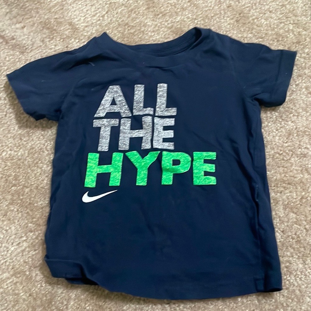 Nike boys shirt sleeve shirt